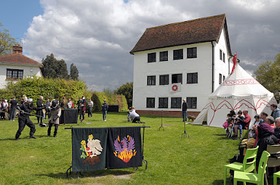 Queen Elizabeth's Hunting Lodge, London
