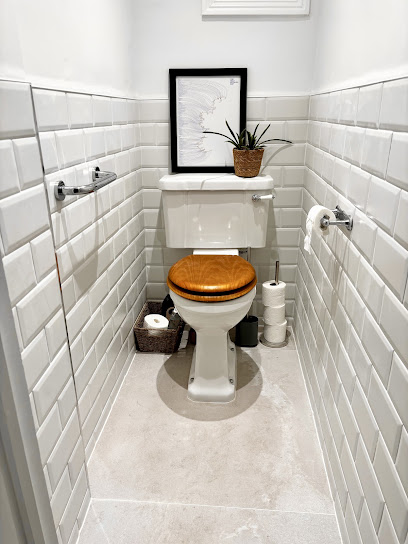 Deluxcore. Bathroom Fitters London