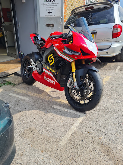 Desmo Shed, London