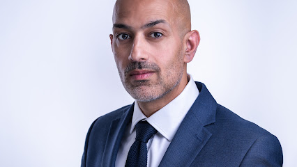 Mr Kash Akhtar, London