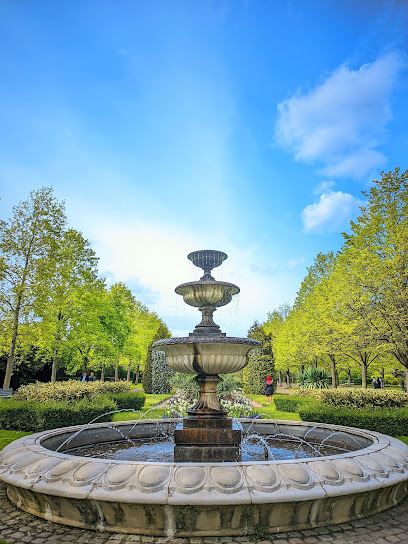 Avenue Gardens, London