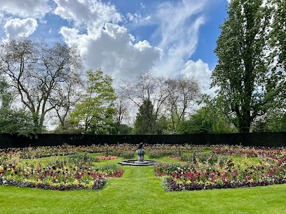 Queen Mary's Rose Garden, London